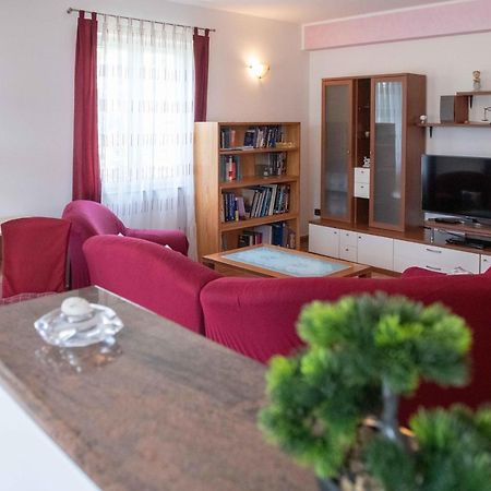Apartment Kata โรวีน ภายนอก รูปภาพ