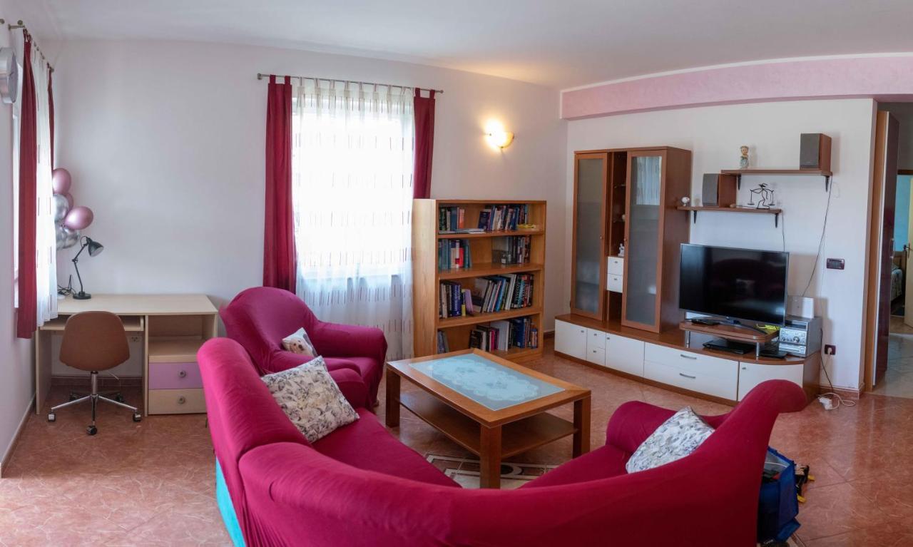 Apartment Kata โรวีน ภายนอก รูปภาพ